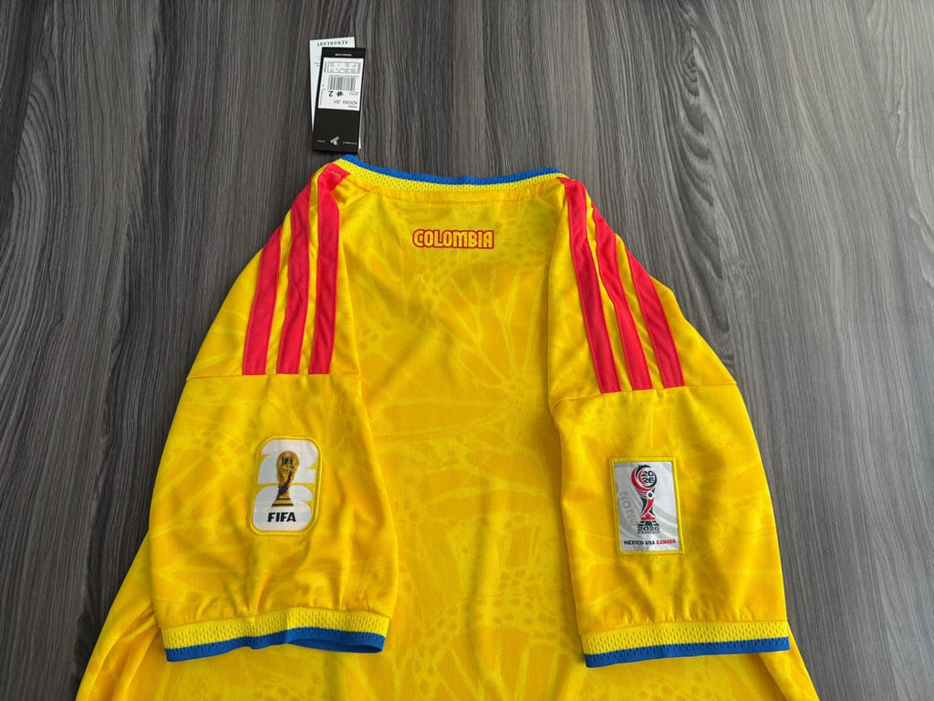 🇨🇴 Lleva el orgullo de Colombia en el pecho