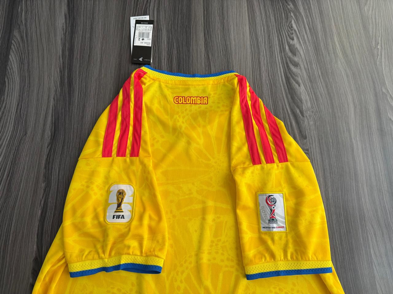 🇨🇴 Lleva el orgullo de Colombia en el pecho